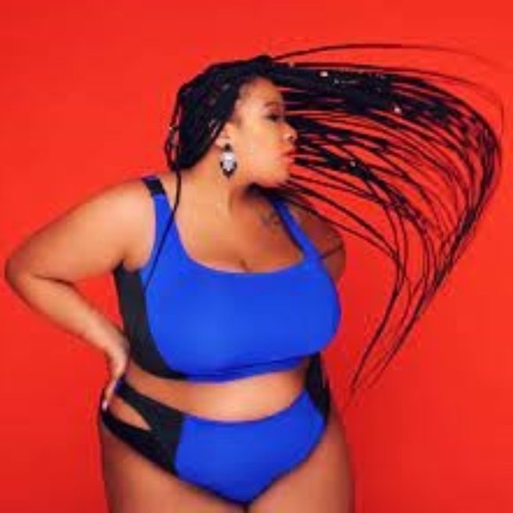 “Tan lines” Snap Buckle Swimsuit - Picture 2 of 5